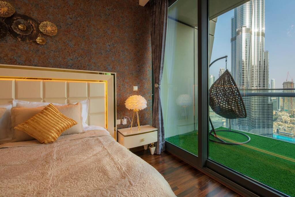 First Class 3Br With Full Burj Khalifa And Fountain View ดูไบ ภายนอก รูปภาพ
